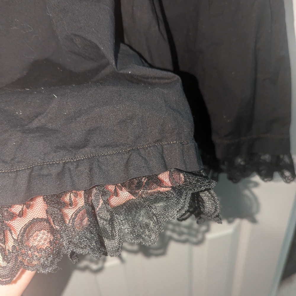 Cotton babydoll mini-midi dress. Cap sleeves. Buttons down the center. XS - Picture 6 of 8